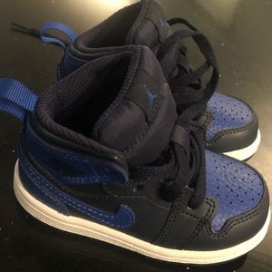 Boys Nike Jordan 1 size 5-Brand New